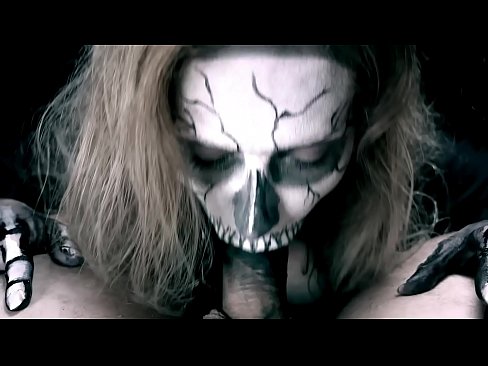 ❤️ ʻO ke kaikamahine daimonio e omo ana i ka moa me kona waha ʻeleʻele a me ka ʻai ʻana. ❤️❌ Porno ma haw.np64.ru ❤